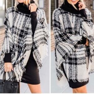 Pink Lily Boutique Black White Plaid Turtleneck Blanket Frayed Poncho One Size